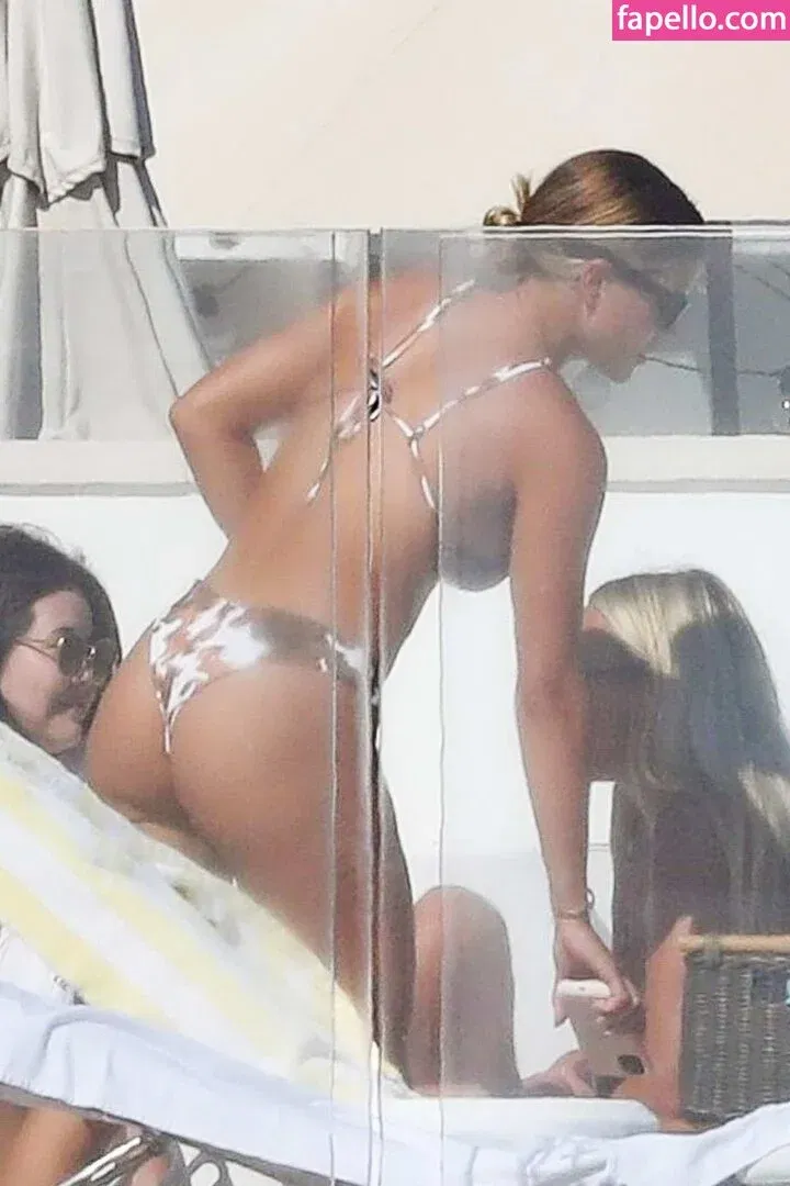 Sofia Richie Onlyfans Photo Gallery 