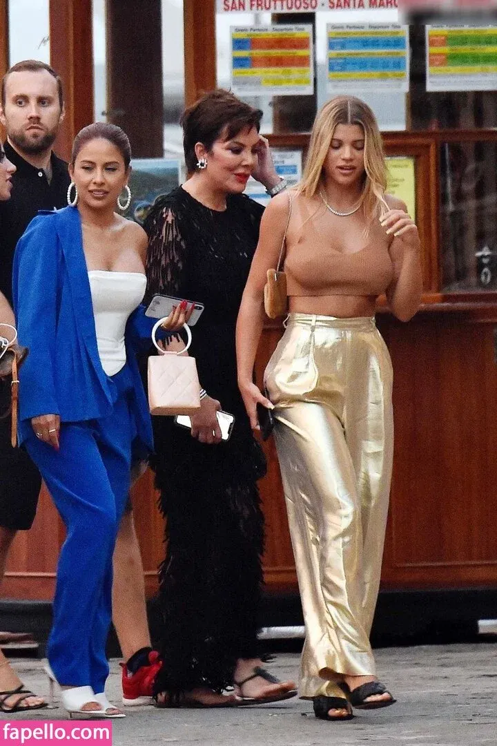 Sofia Richie Onlyfans Photo Gallery 