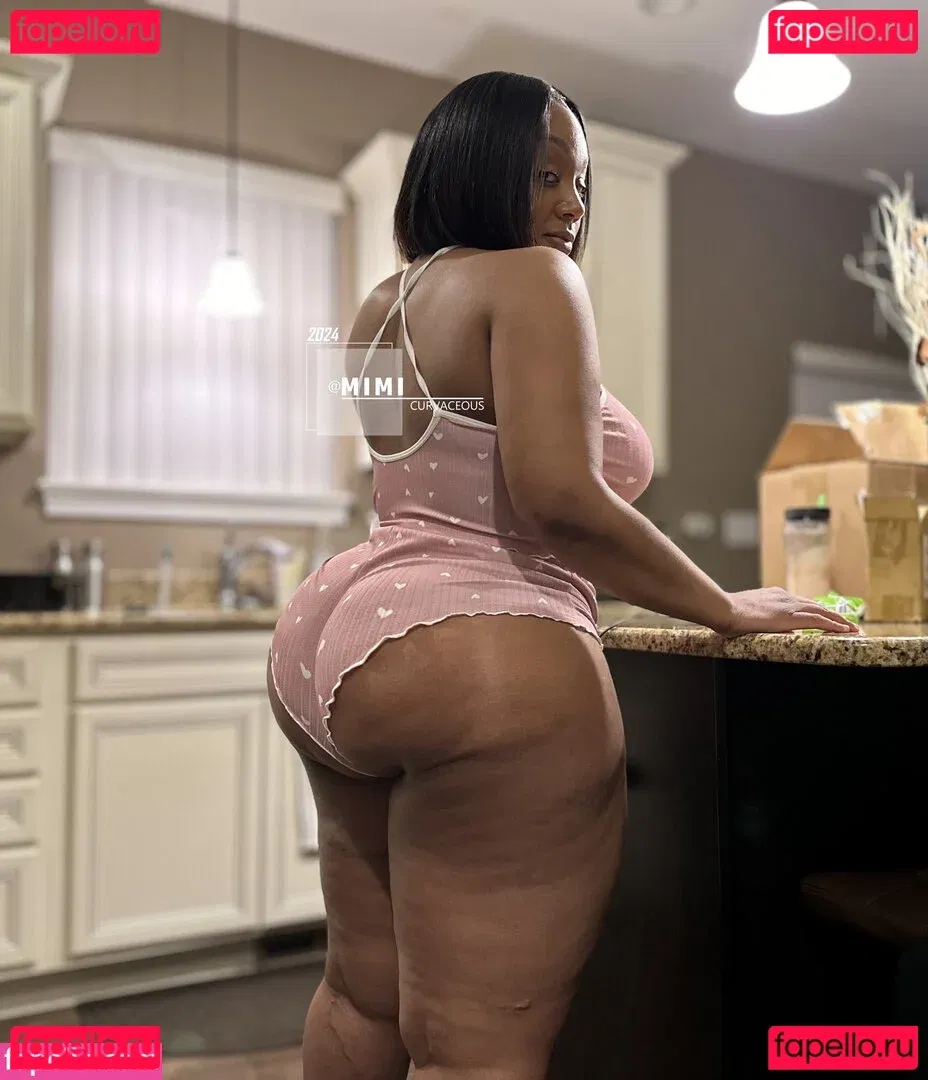 Mimi Curvaceous Onlyfans Photo Gallery 