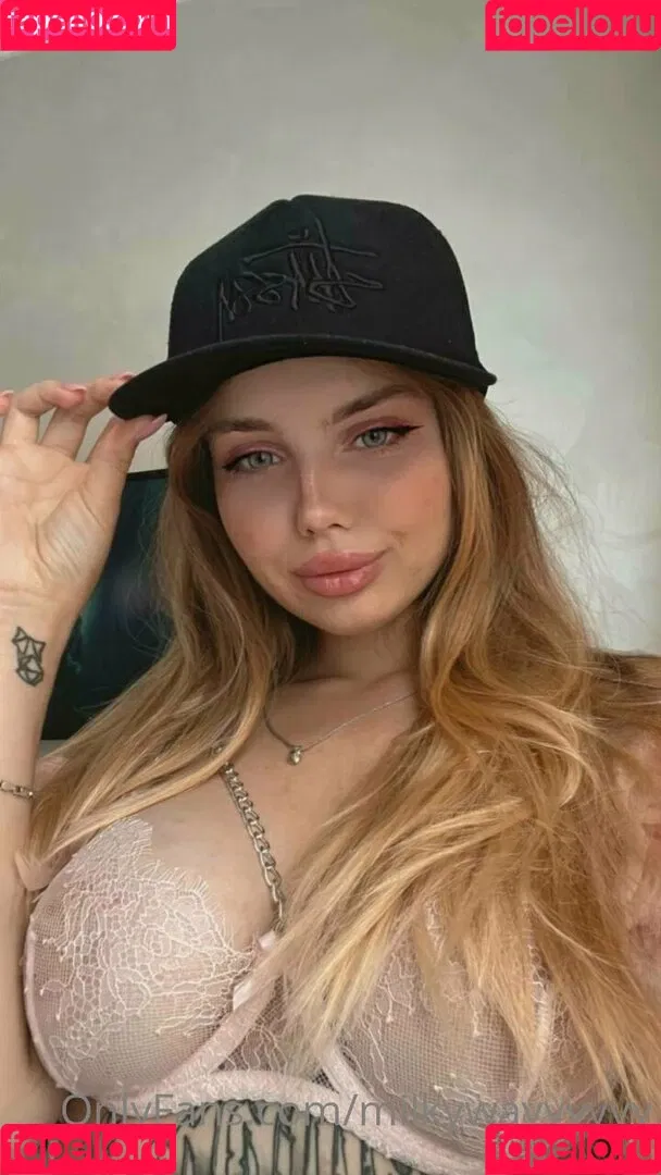 tiiiiits_queen Onlyfans Photo Gallery 
