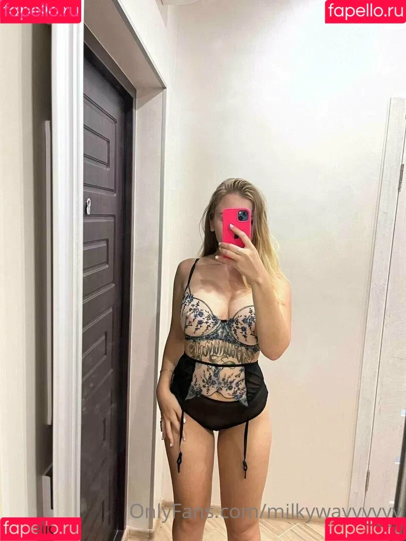 tiiiiits_queen Onlyfans Photo Gallery 
