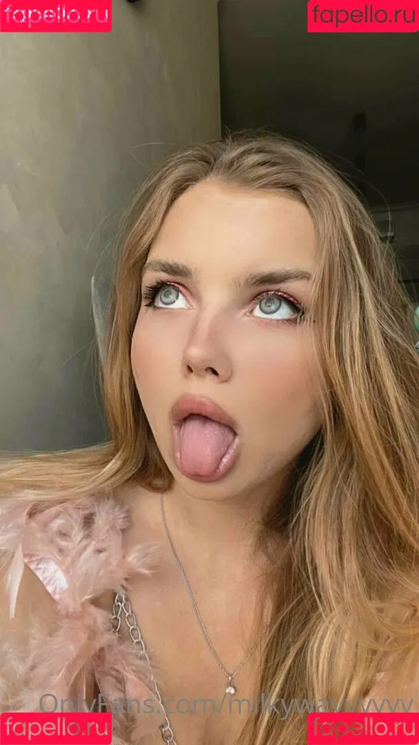 tiiiiits_queen Onlyfans Photo Gallery 