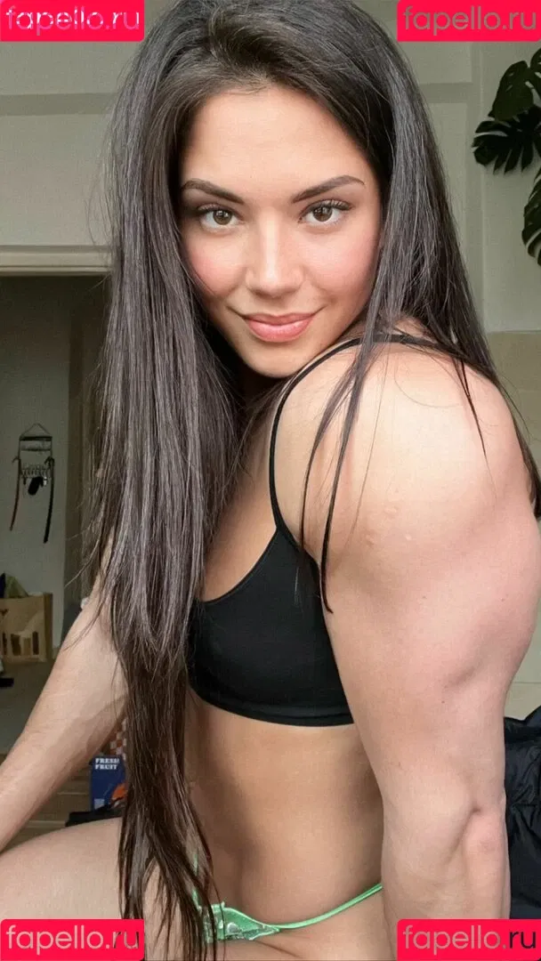 Vladislava Galagan Onlyfans Photo Gallery 