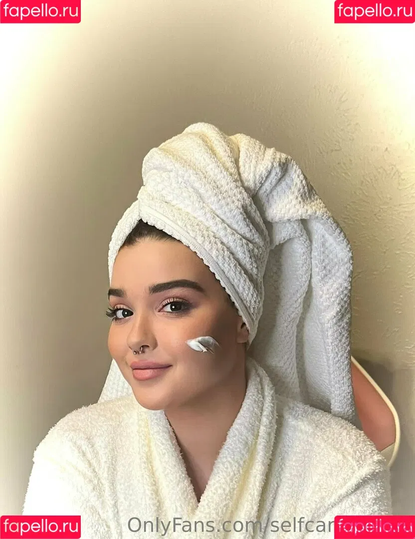 selfcarebrooke Onlyfans Photo Gallery 
