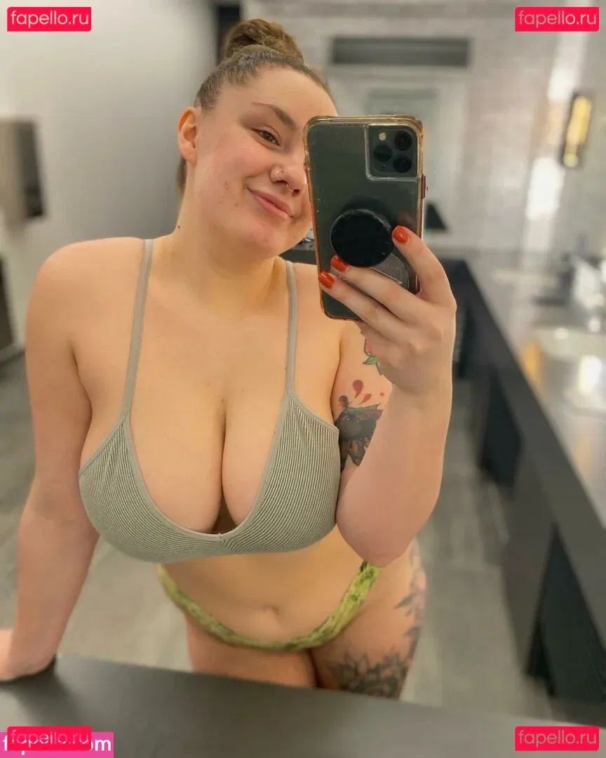 jjmariecurls Onlyfans Photo Gallery 