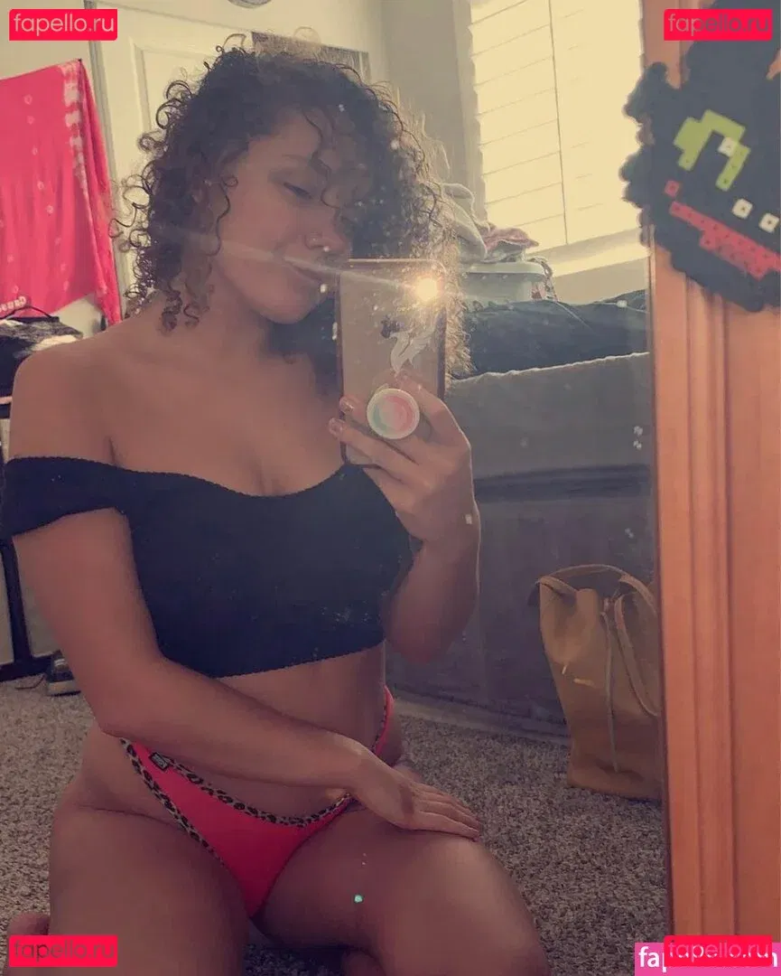 jjmariecurls Onlyfans Photo Gallery 