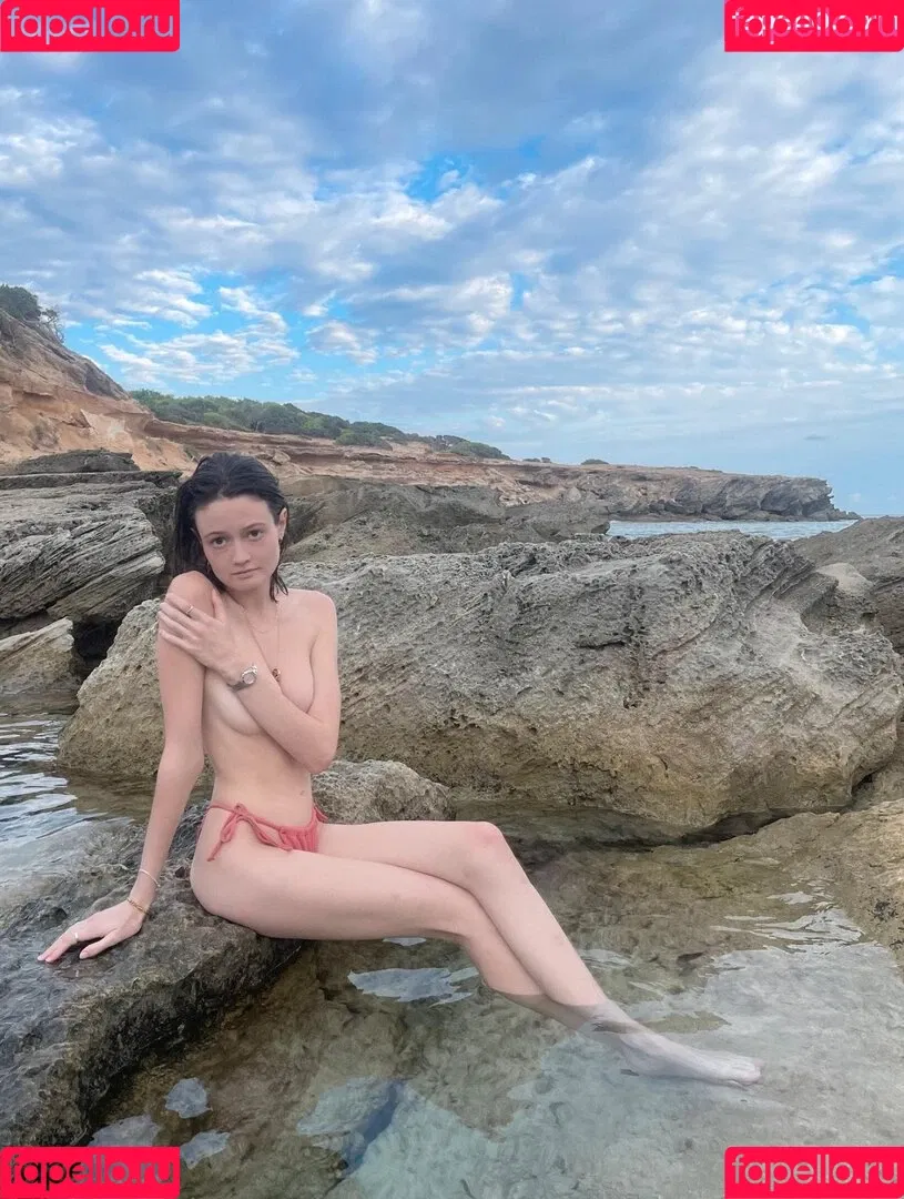 caitlinerinoneill Onlyfans Photo Gallery 