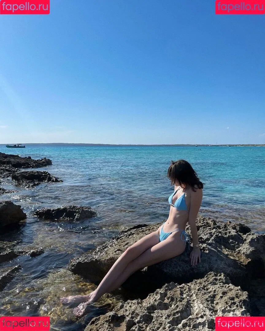caitlinerinoneill Onlyfans Photo Gallery 