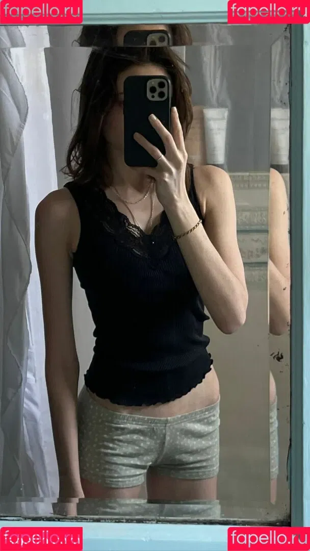 caitlinerinoneill Onlyfans Photo Gallery 