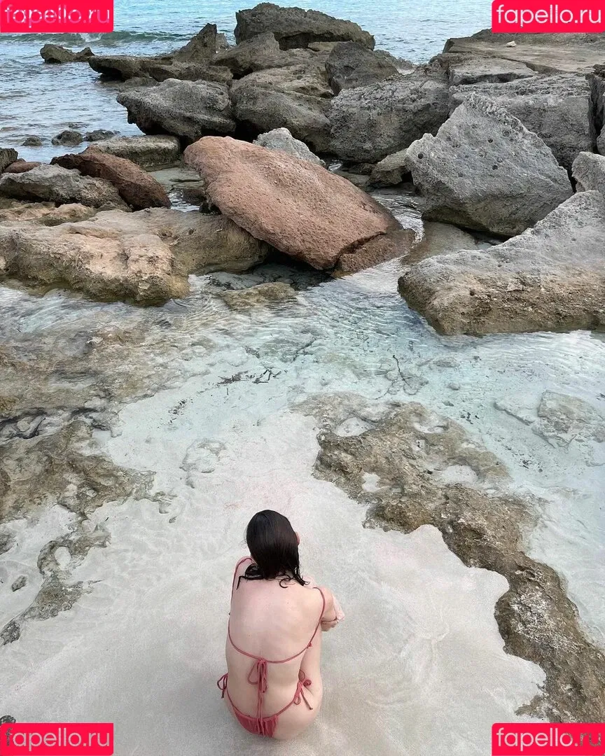caitlinerinoneill Onlyfans Photo Gallery 