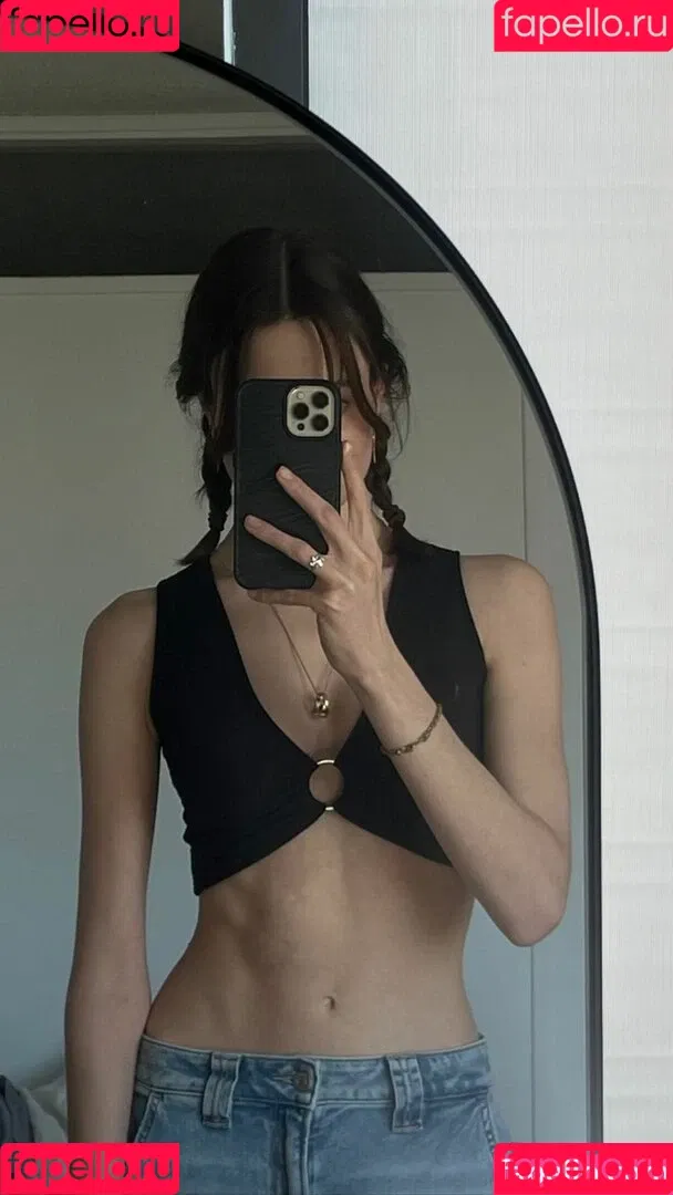 caitlinerinoneill Onlyfans Photo Gallery 