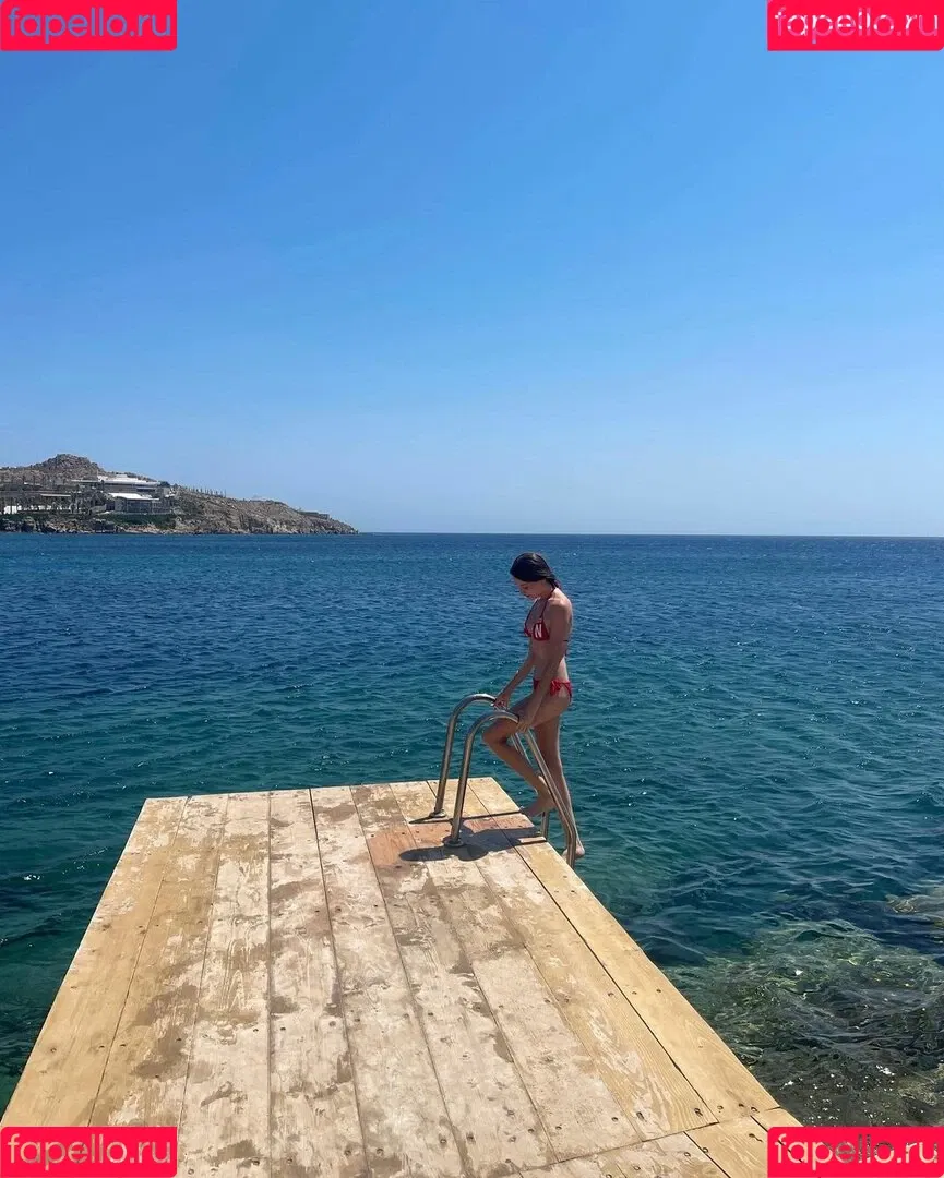 caitlinerinoneill Onlyfans Photo Gallery 