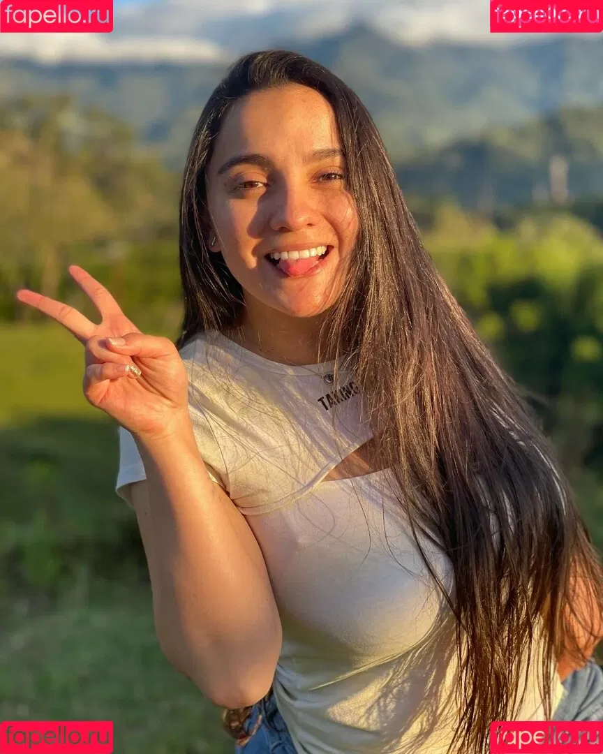 lamartinezruiz Onlyfans Photo Gallery 
