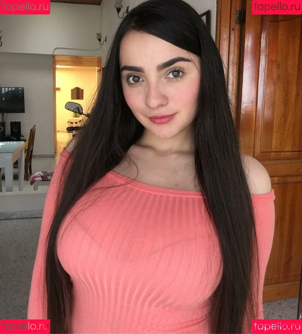 lamartinezruiz Onlyfans Photo Gallery 
