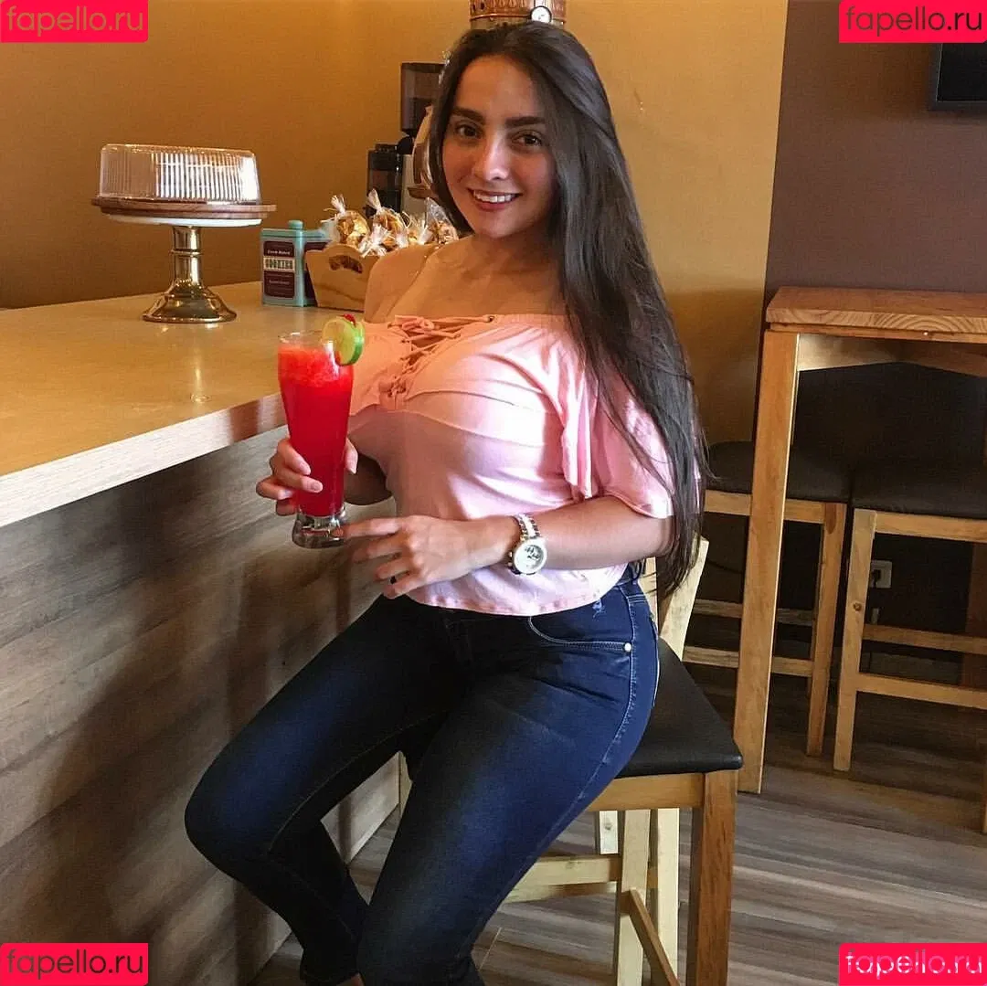 lamartinezruiz Onlyfans Photo Gallery 