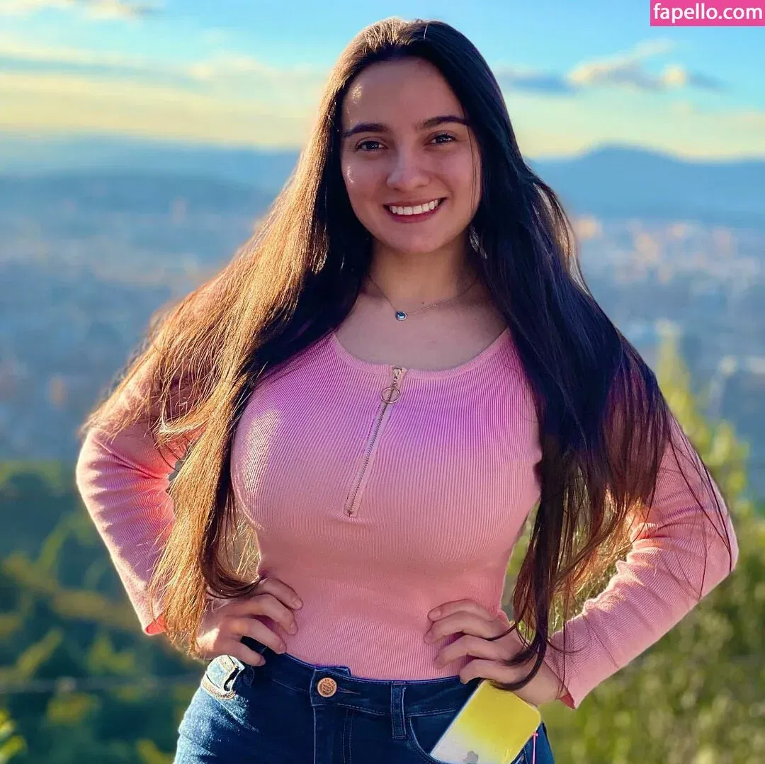 lamartinezruiz Onlyfans Photo Gallery 