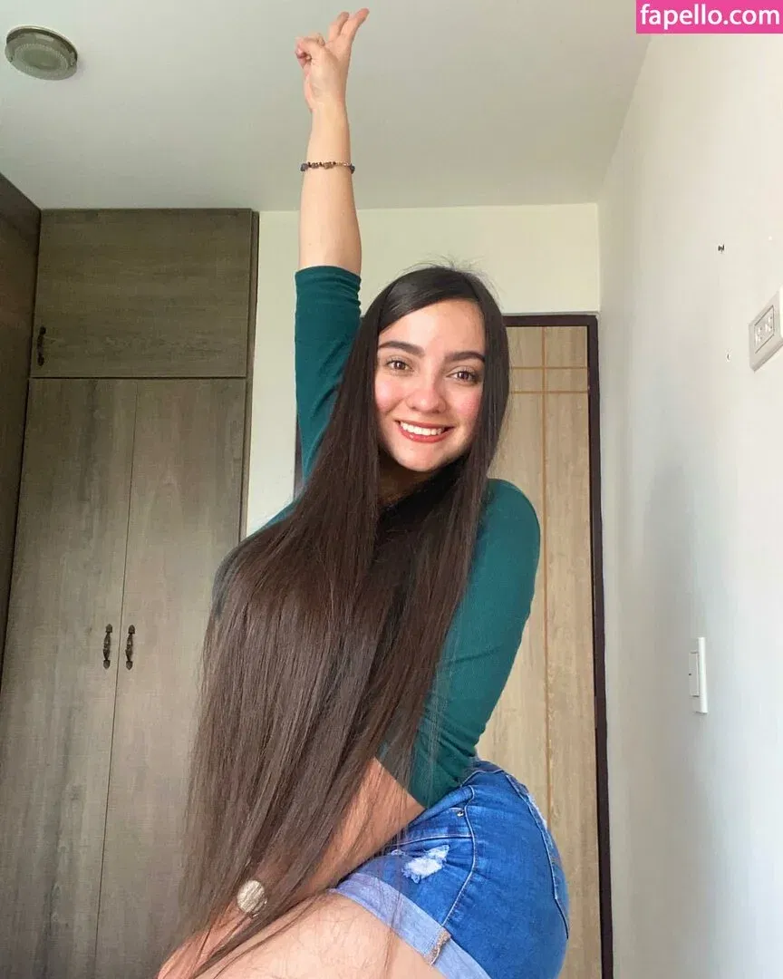 lamartinezruiz Onlyfans Photo Gallery 