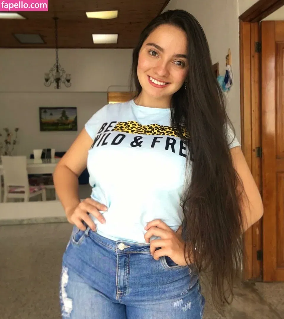 lamartinezruiz Onlyfans Photo Gallery 