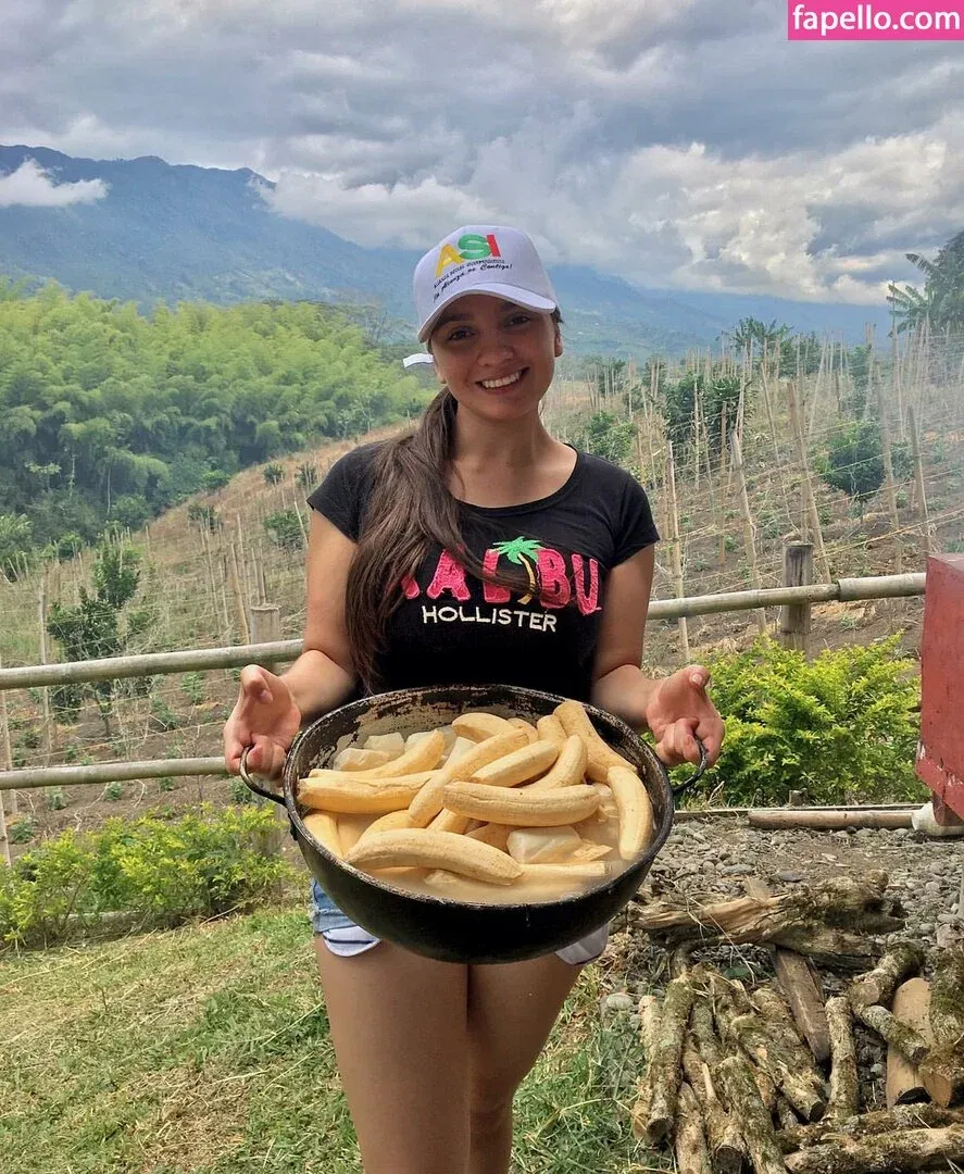 lamartinezruiz Onlyfans Photo Gallery 