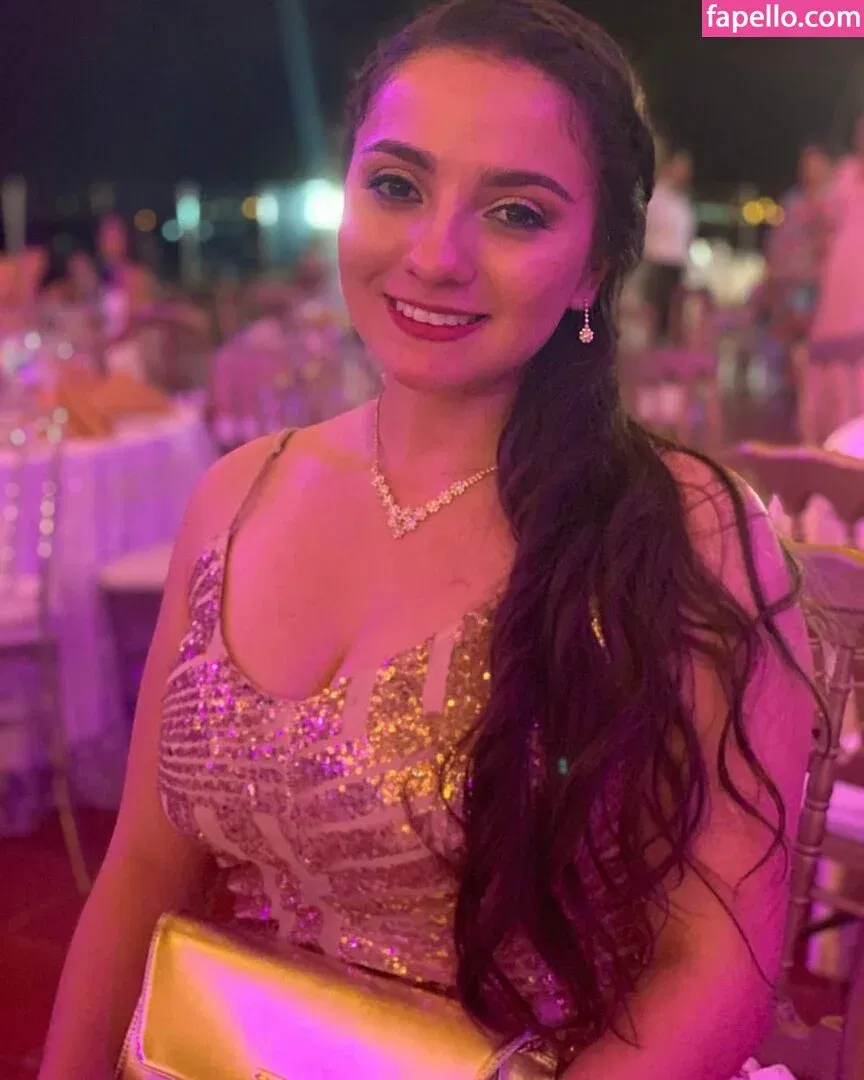 lamartinezruiz Onlyfans Photo Gallery 