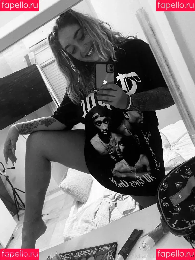 fantasyani Onlyfans Photo Gallery 