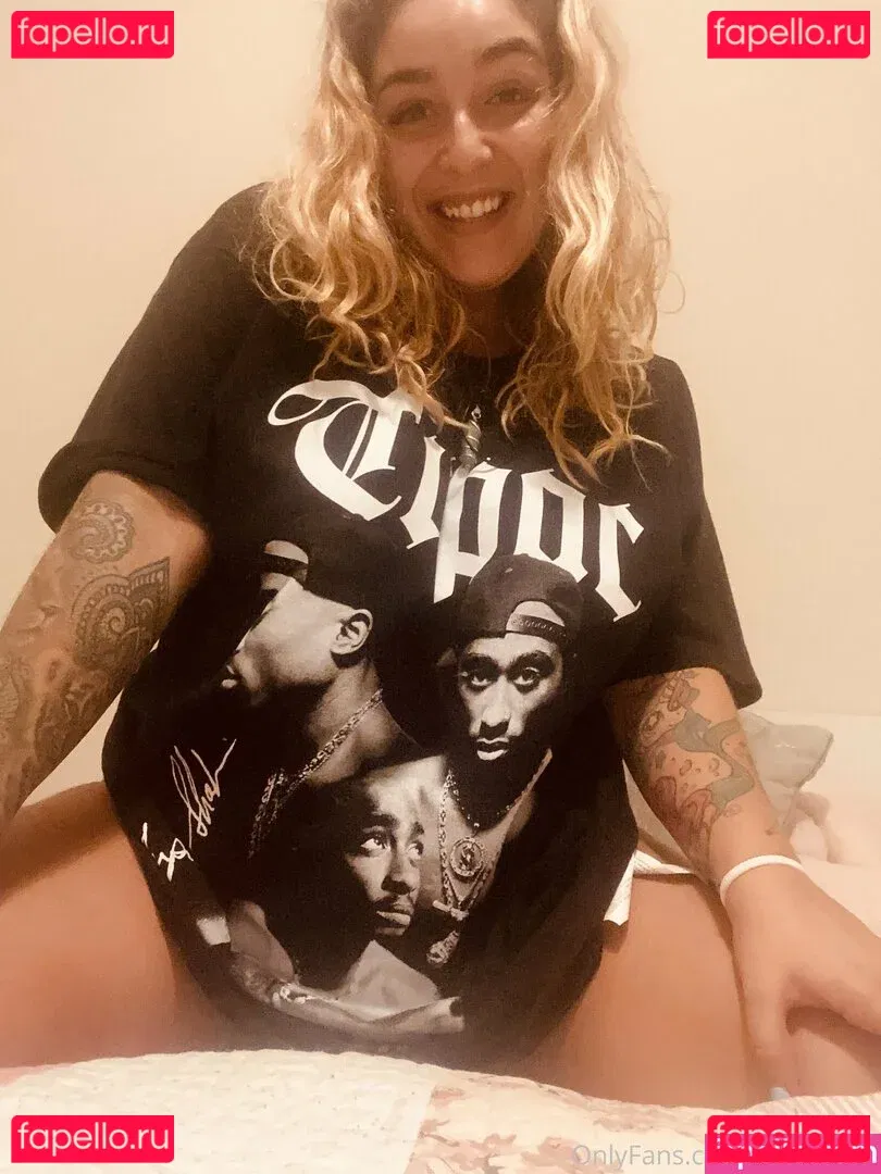 fantasyani Onlyfans Photo Gallery 