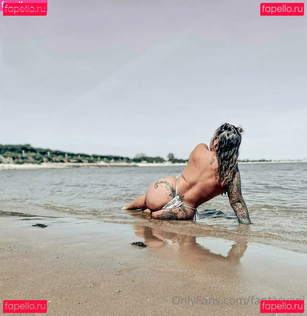 fantasyani Onlyfans Photo Gallery 