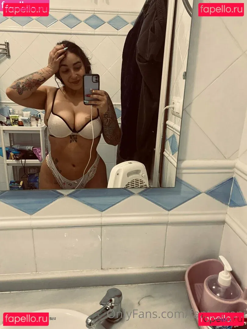 fantasyani Onlyfans Photo Gallery 