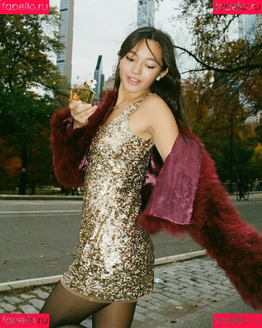 Lily Chee Onlyfans Photo Gallery 