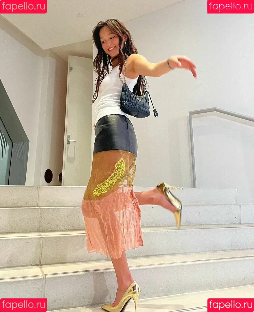 Lily Chee Onlyfans Photo Gallery 