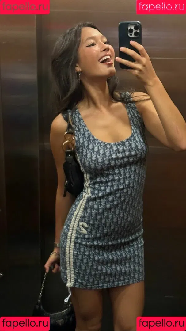Lily Chee Onlyfans Photo Gallery 
