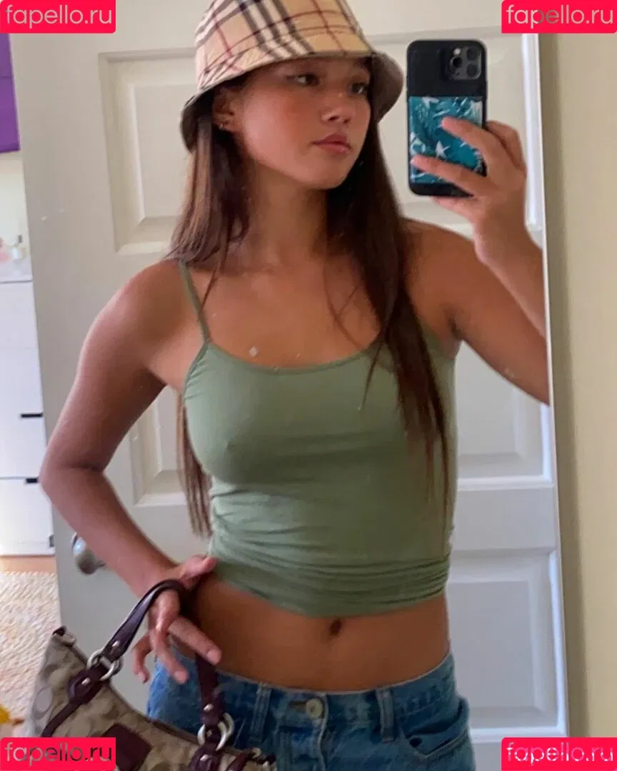 Lily Chee Onlyfans Photo Gallery 