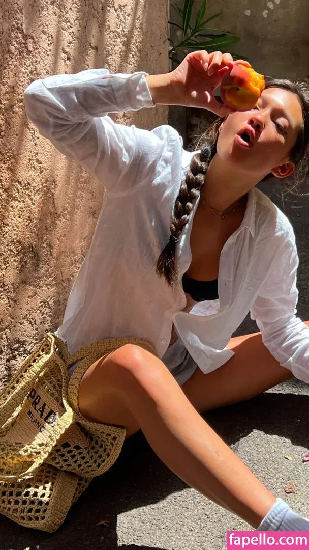 Lily Chee Onlyfans Photo Gallery 