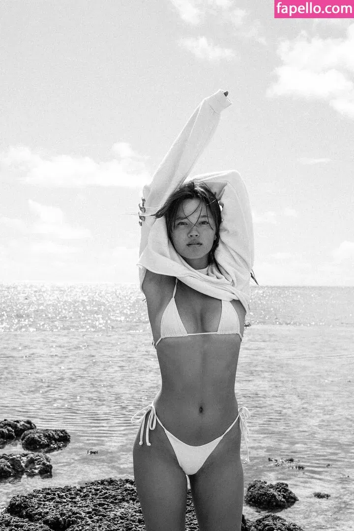 Lily Chee Onlyfans Photo Gallery 