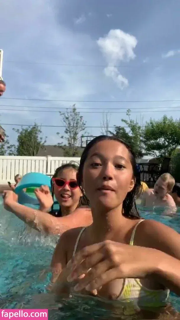 Lily Chee Onlyfans Photo Gallery 