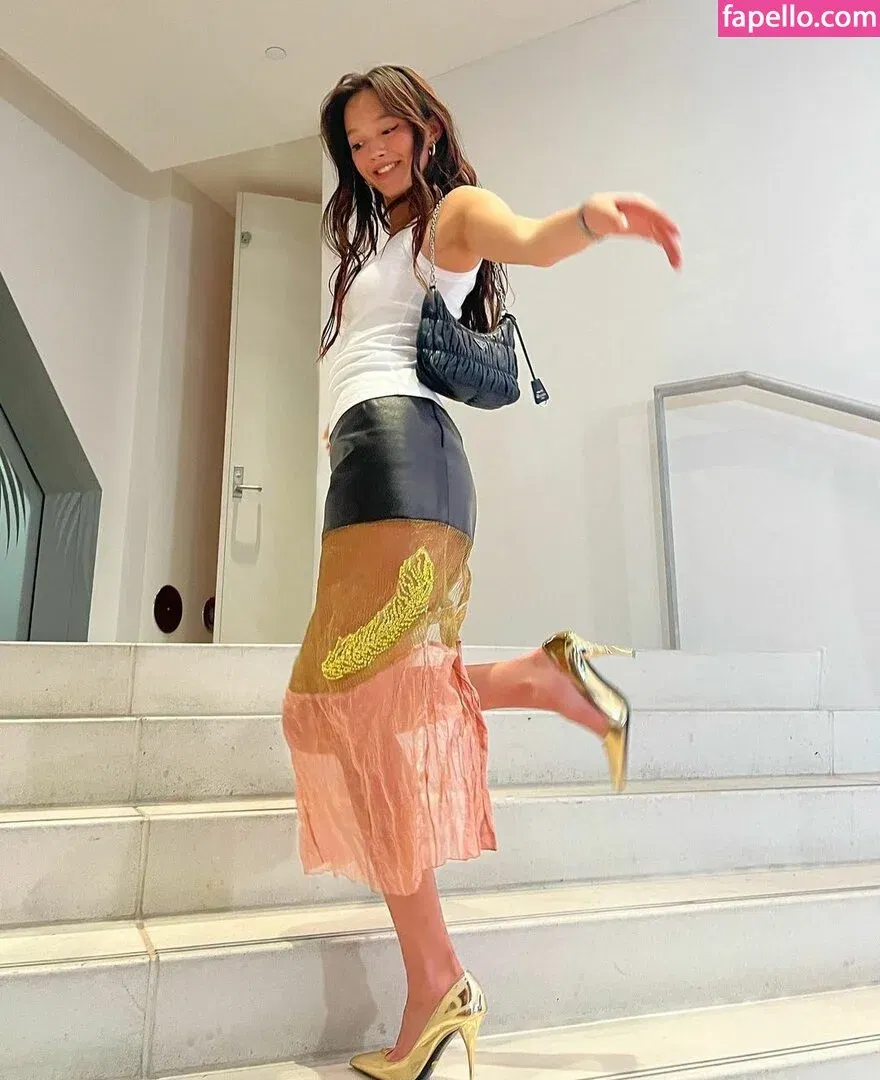 Lily Chee Onlyfans Photo Gallery 