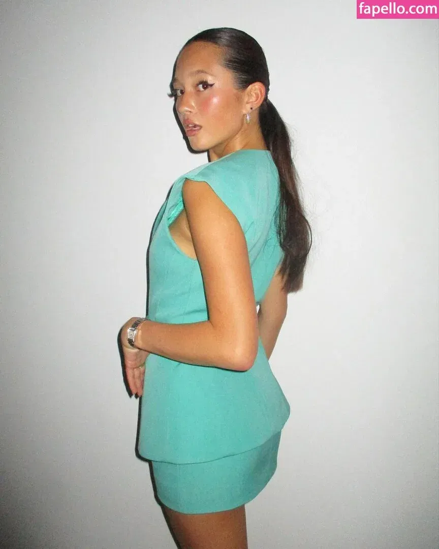 Lily Chee Onlyfans Photo Gallery 