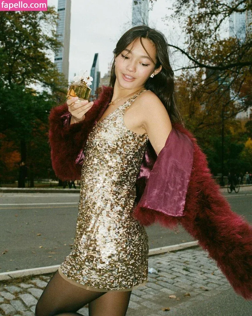 Lily Chee Onlyfans Photo Gallery 