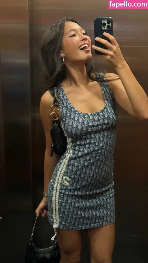 Lily Chee Onlyfans Photo Gallery 