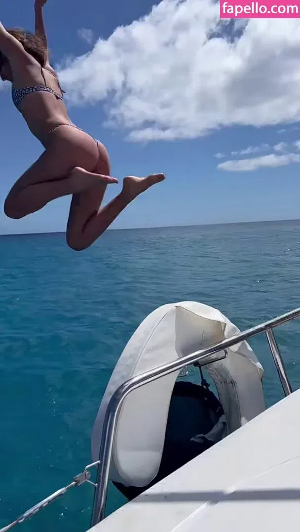 Lily Chee Onlyfans Photo Gallery 