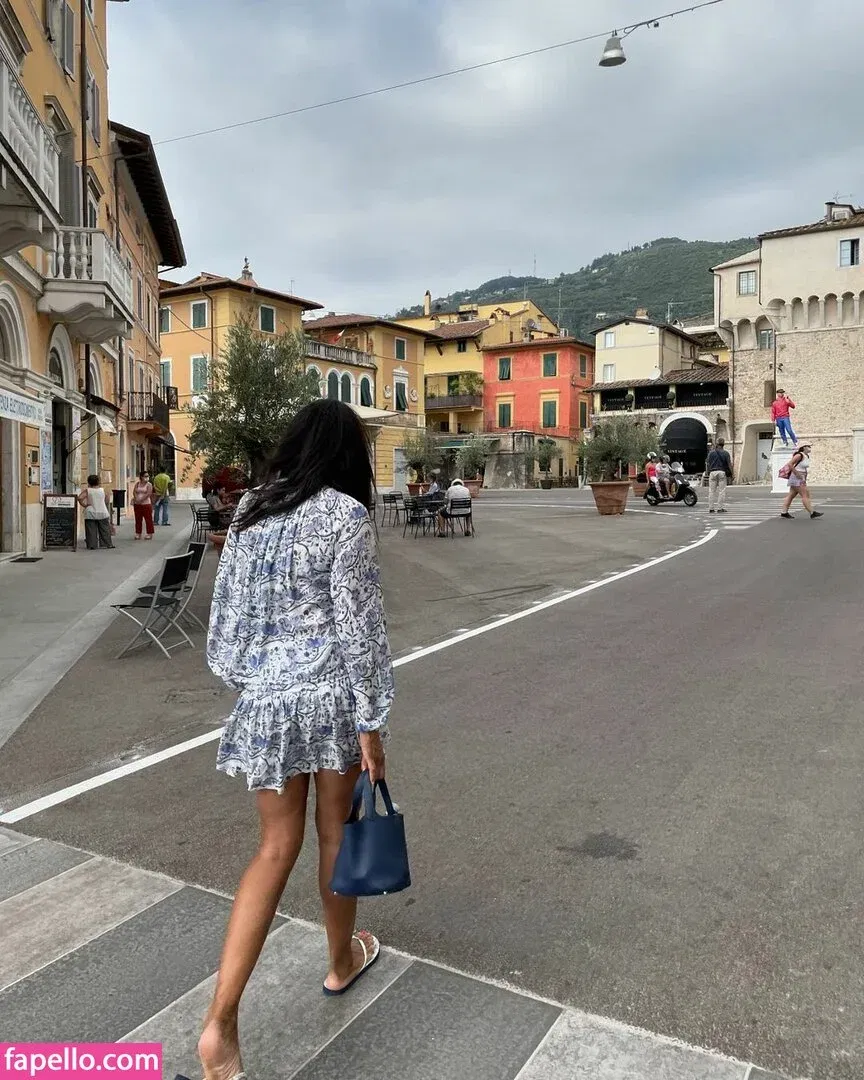 Lily Chee Onlyfans Photo Gallery 