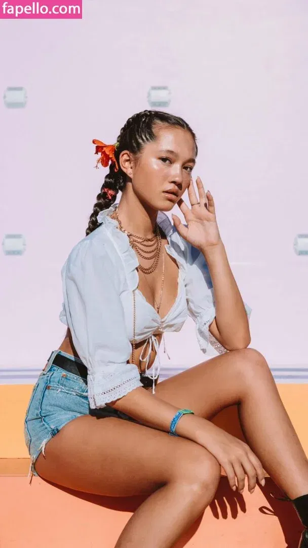 Lily Chee Onlyfans Photo Gallery 