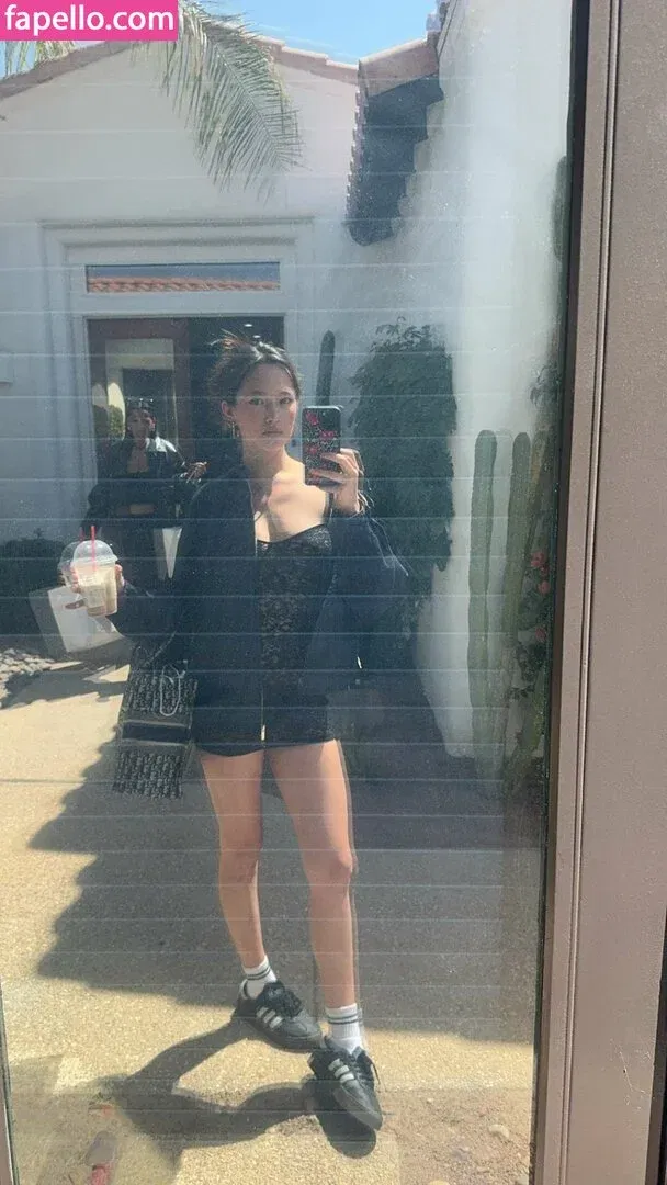 Lily Chee Onlyfans Photo Gallery 