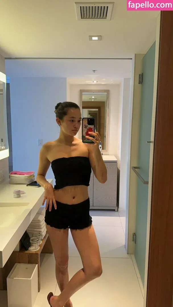 Lily Chee Onlyfans Photo Gallery 