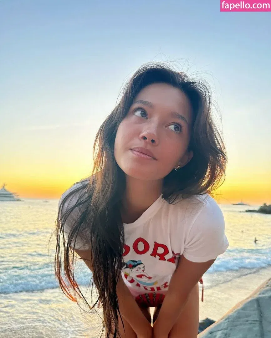 Lily Chee Onlyfans Photo Gallery 