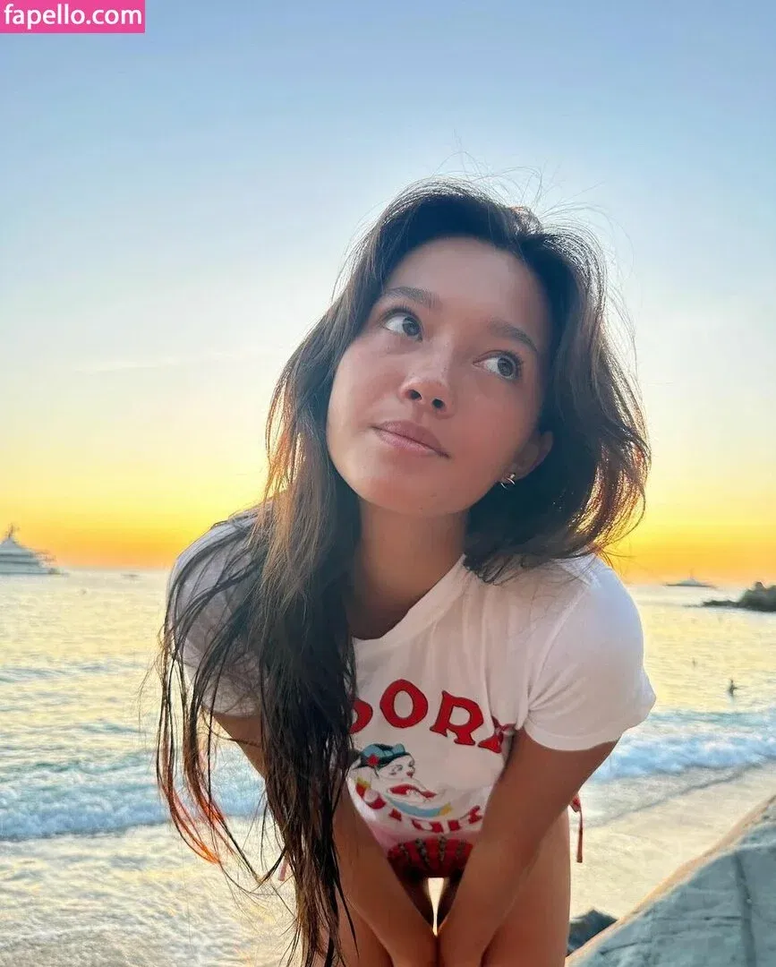 Lily Chee Onlyfans Photo Gallery 