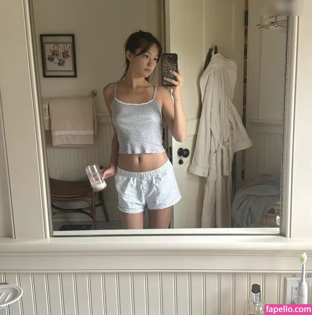 Lily Chee Onlyfans Photo Gallery 