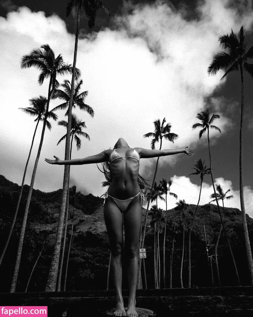 Lily Chee Onlyfans Photo Gallery 