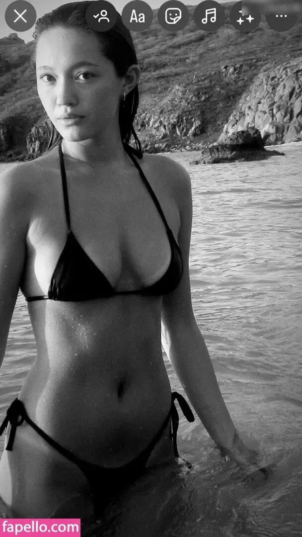 Lily Chee Onlyfans Photo Gallery 