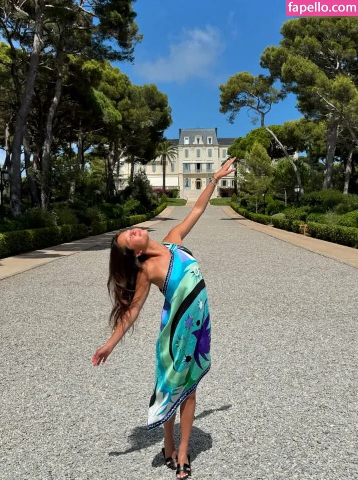 Lily Chee Onlyfans Photo Gallery 